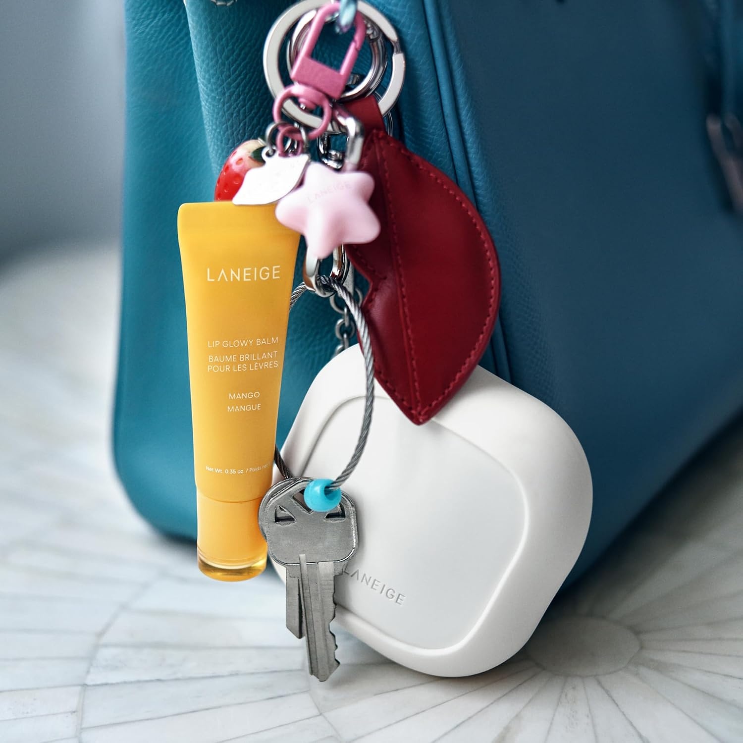 image:imageLANEIGE Neo Blurring Powder Korean OilControl Compact with Pore Blurring Smoothing Finish amp TravelFriendly NoSpill PackagingNeo Powder Keychain in White